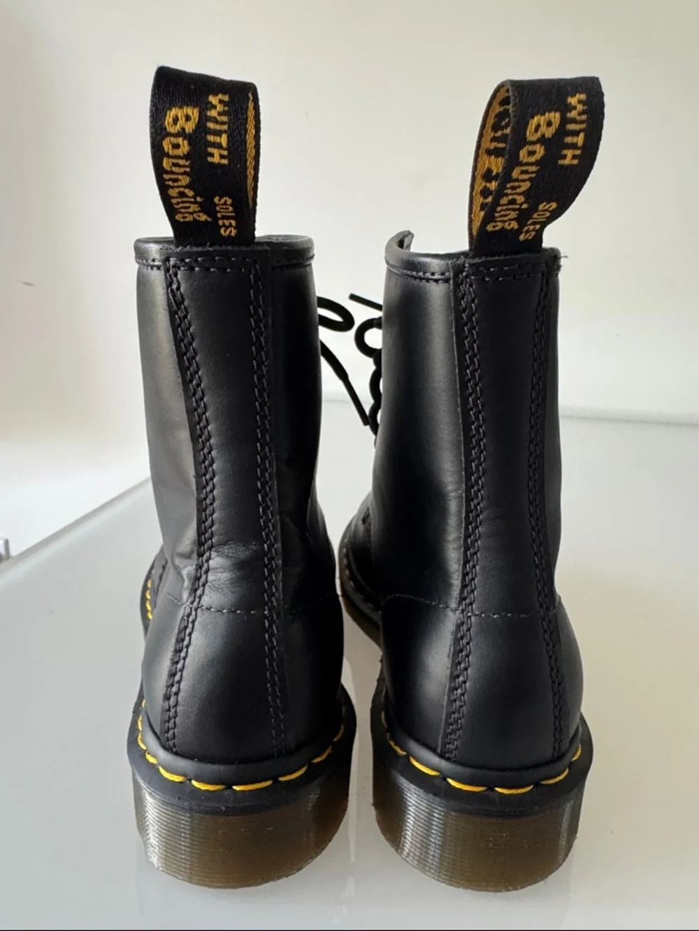 Dr. Martens 1460 Lace Up Boots Black Smooth Leather Size 6 - Picture 7 of 13